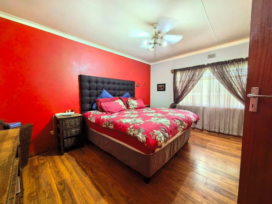 3 Bedroom Property for Sale in Vaalpark Free State